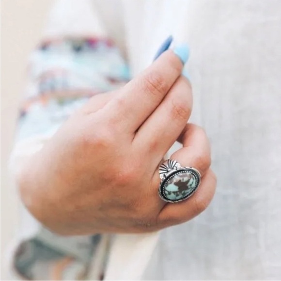 Ring 🆕 Turquoise stone - Picture 2 of 3